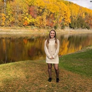 Meet your Posher, Maude